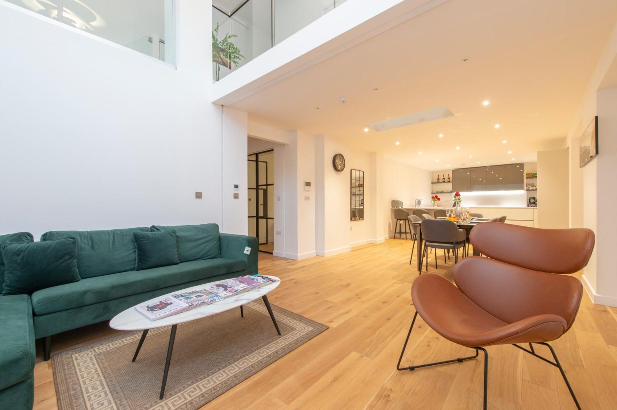 Exquisite 3Br Duplex Period Conversion, Air-Con & Amenities London Exterior photo